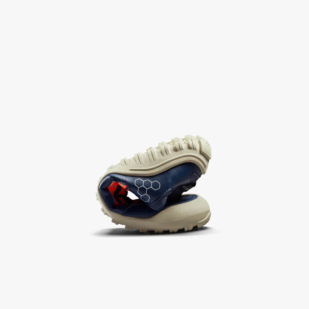 Vivobarefoot Explore AT Junior Outer Space