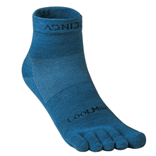 Load image into Gallery viewer, Aonijie Sports 5 Finger Crew Sock - Vivobarefoot ZA
