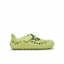 Load image into Gallery viewer, Vivobarefoot Ultra Bloom Kids Sunny Lime
